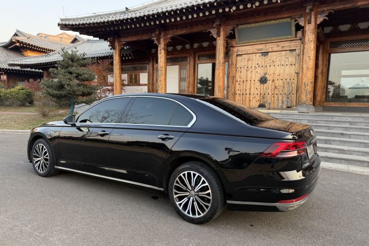 大众 辉昂 2018款 改款 380TSI 两驱商务版车身外观6005