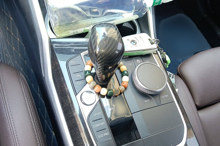 宝马3系 2020款 325Li M运动套装局部细节18