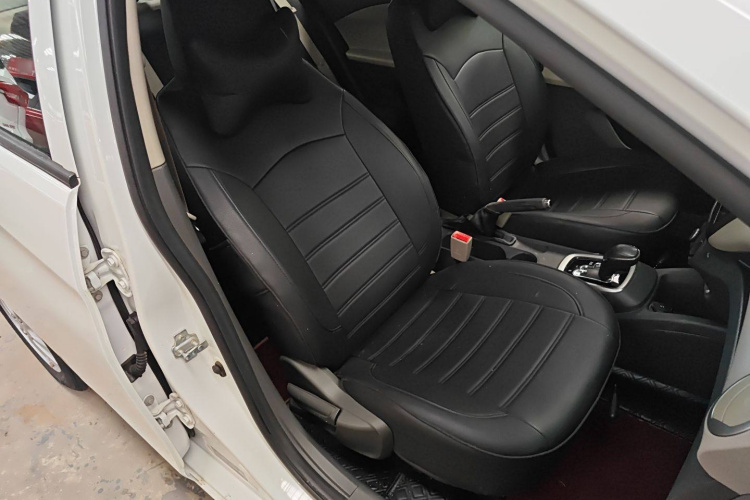 雪佛兰 2018款 赛欧3 1.3L AMT理想版中控内饰41