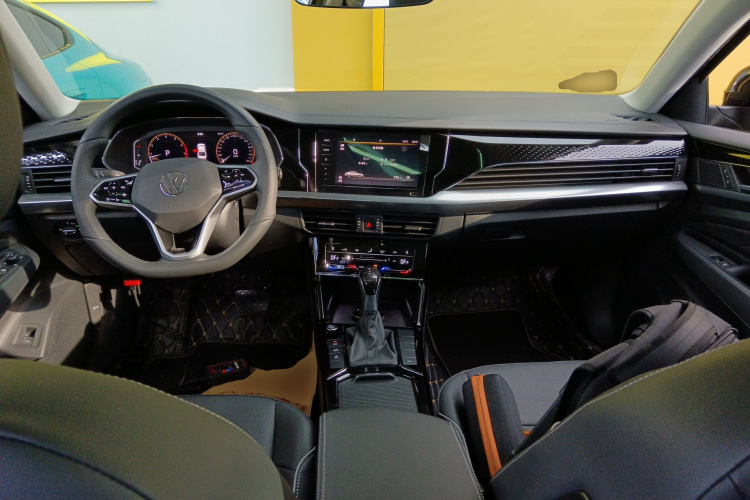 大众 帕萨特 2024款 380TSI 星空精英版中控内饰7002