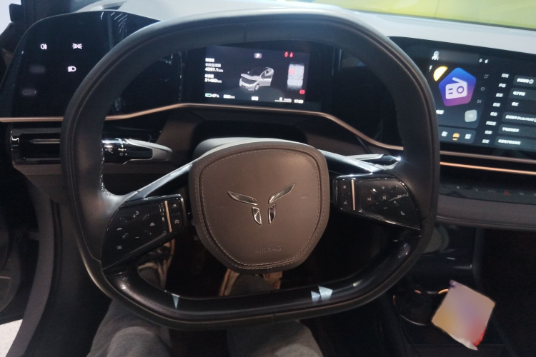 红旗EH7 2024款 600 Pro局部细节13