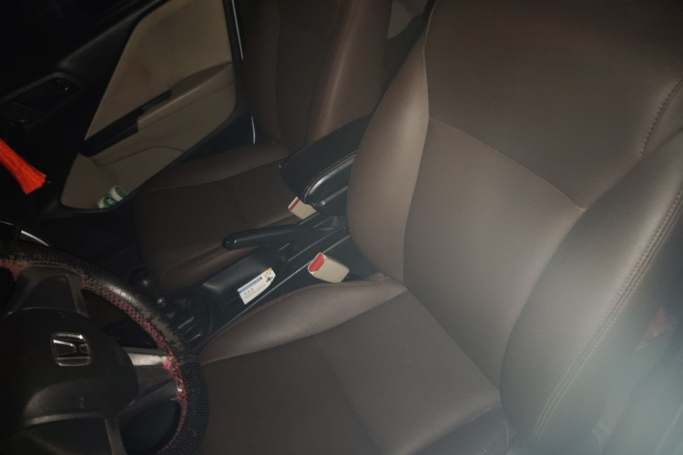 本田 锋范 2015款 1.5L 手动舒适版局部细节19