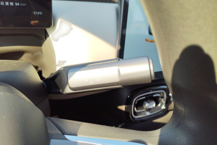 埃安 AION UT 2025款 330星辉版局部细节18