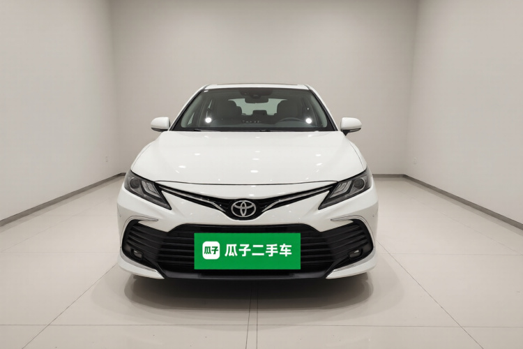 丰田 凯美瑞 2021款 2.0G 豪华版车身外观2