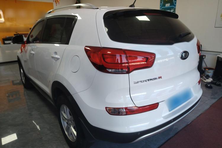 起亚 智跑 2016款 2.0L 自动两驱版GL车身外观6004