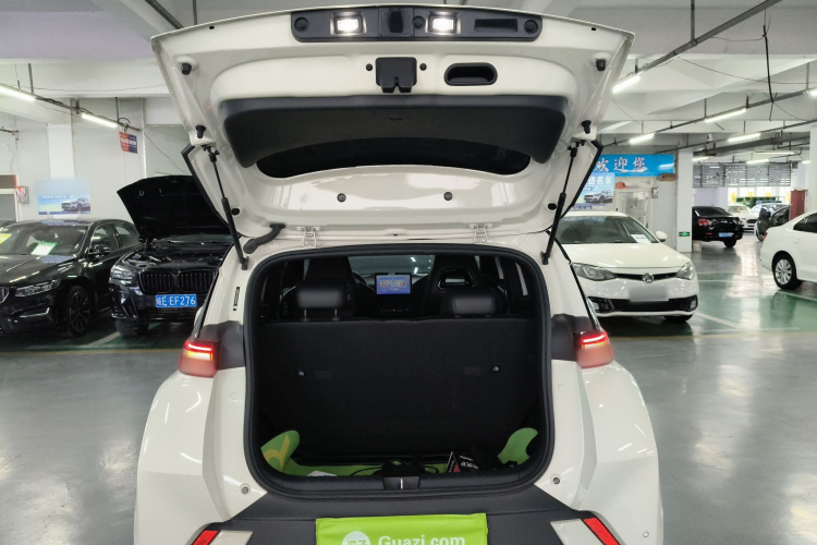 比亚迪 海鸥 2023款 自由版机舱底盘23