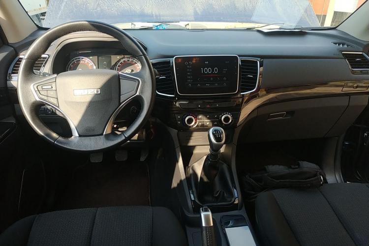 五十铃 铃拓 2020款 2.5T两驱手动领航版 国VI 加长版JE4D25Q6A中控内饰7002