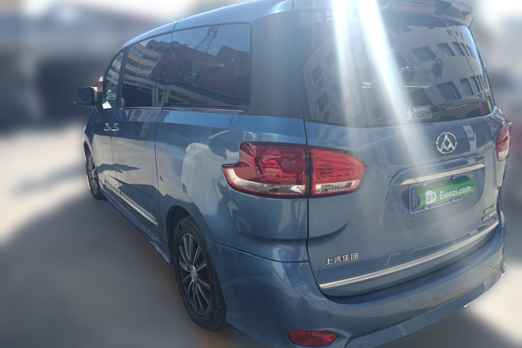 上汽大通MAXUS 大通G10 2016款 2.0T 自动豪华行政版车身外观5
