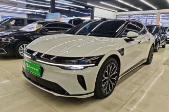 极氪007GT 2025款 后驱智驾版 75kWh