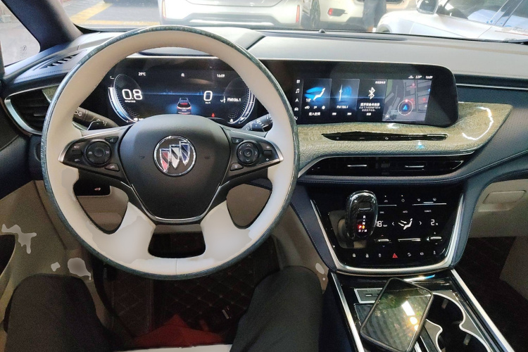 别克GL8 2020款 ES陆尊 653T 舒适型中控内饰7002