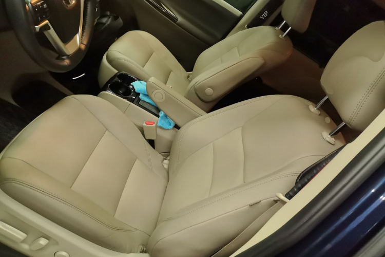 丰田Sienna（平行进口） 局部细节19