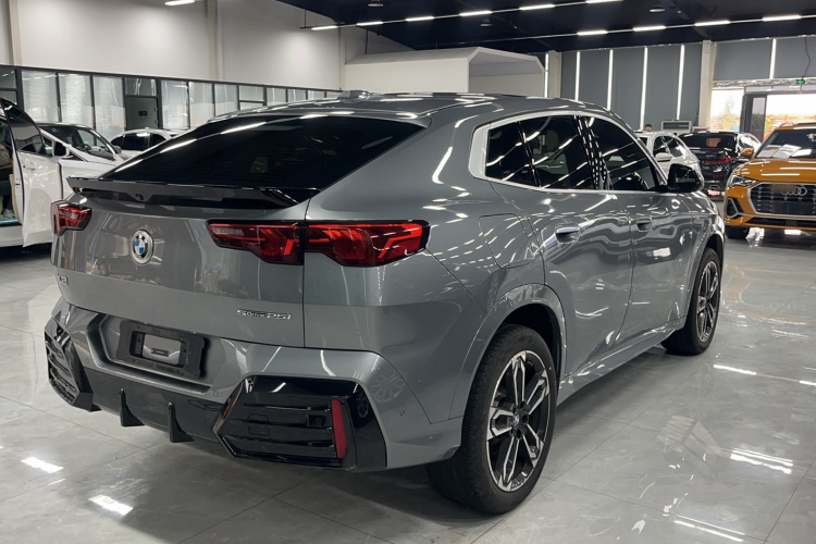 宝马X2(进口) 2024款 sDrive25i M运动套装车身外观6003