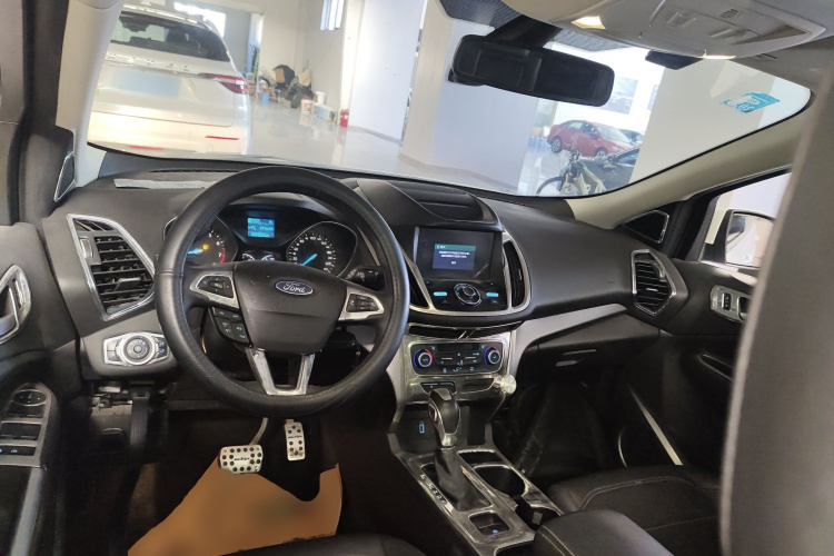福特 翼虎 2018款 EcoBoost 180 两驱铂翼型中控内饰12