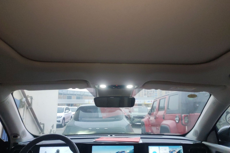 零跑汽车 零跑C11 2023款 纯电 580四驱性能版中控内饰22