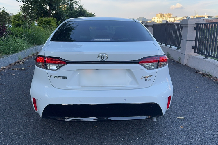 丰田 雷凌 2023款 185T CVT豪华版车身外观6004