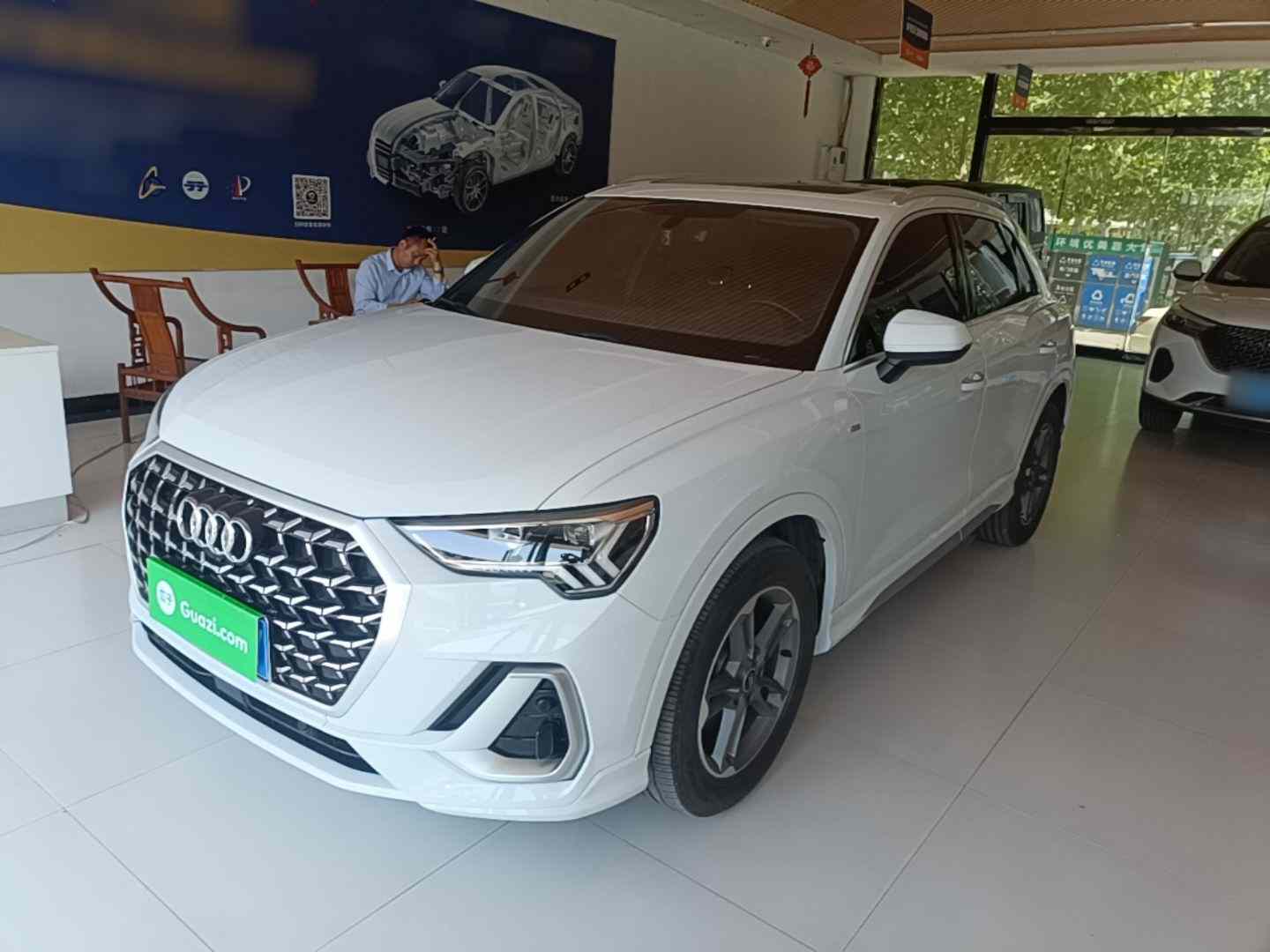 奥迪Q3 2024款 35 TFSI 进取动感型(2)