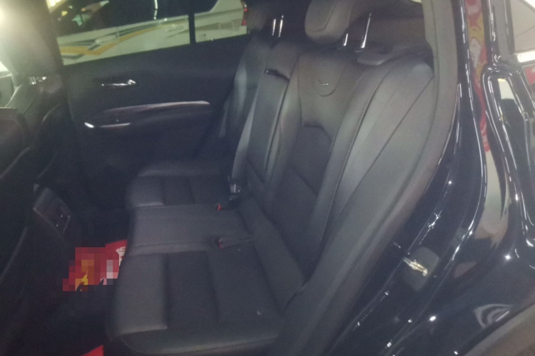 凯迪拉克XT4 2020款 改款 28T 两驱技术型中控内饰21