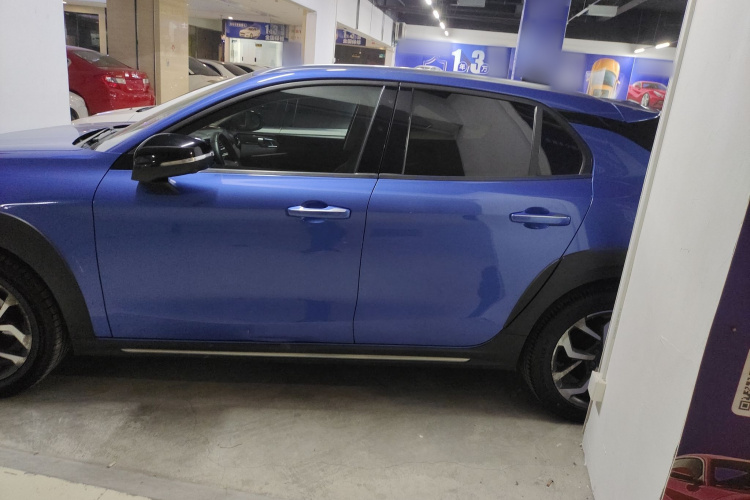 领克02 2018款 1.5T DCT两驱劲Pro版 国V车身外观4