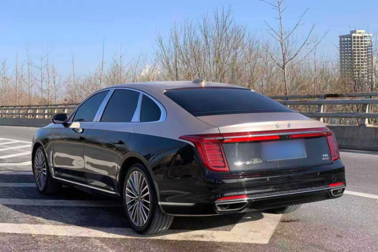 红旗H9 2022款 2.0T 智联旗享版车身外观6008