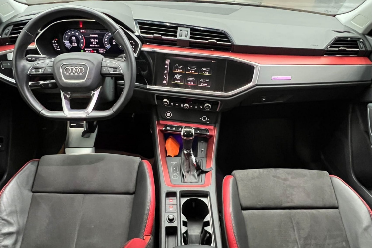 奥迪Q3 2021款 40 TFSI 时尚动感型中控内饰7003