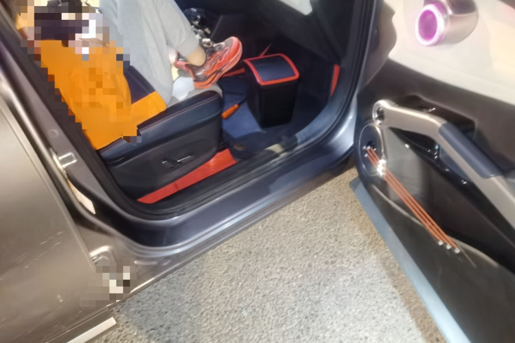 比亚迪 元PLUS 2022款 510KM 旗舰型PLUS局部细节9005