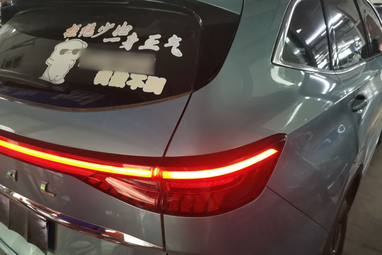 哈弗H6 2022款 第三代 1.5T DHT车身外观7