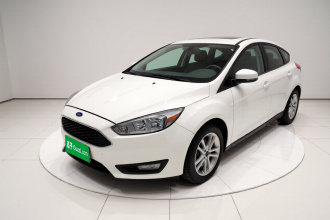 福特 福克斯 2015款 两厢 1.6L 自动风尚型