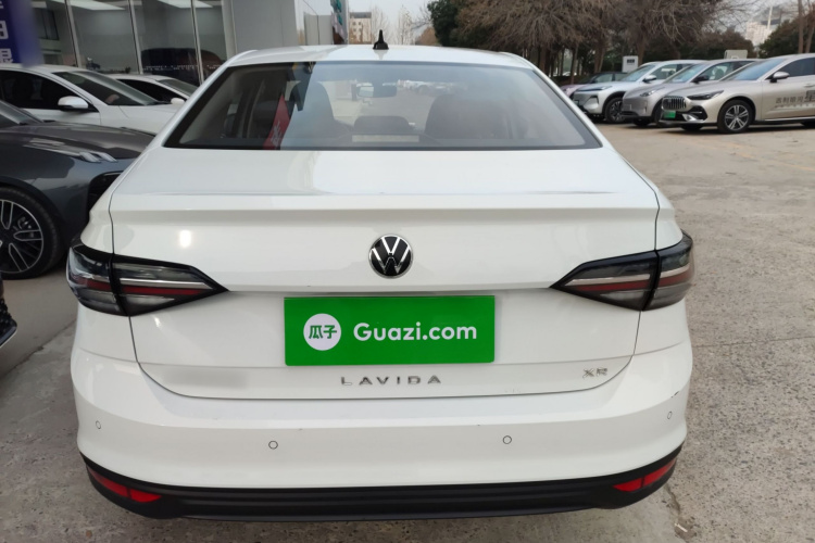 大众 朗逸 2023款 新锐 1.5L 自动新逸版车身外观6