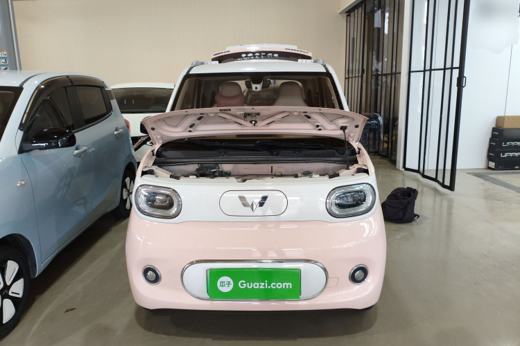 五菱汽车 宏光MINIEV 2024款 第三代 215km 进阶版机舱底盘24