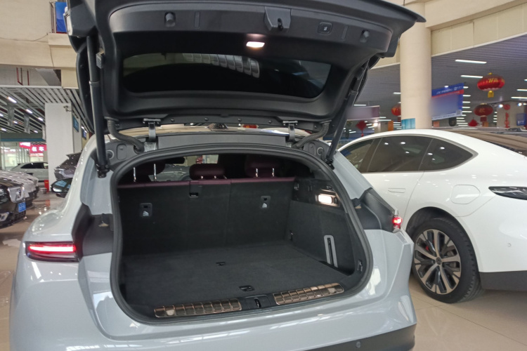 蔚来ET5T 2024款 75kWh Touring机舱底盘23