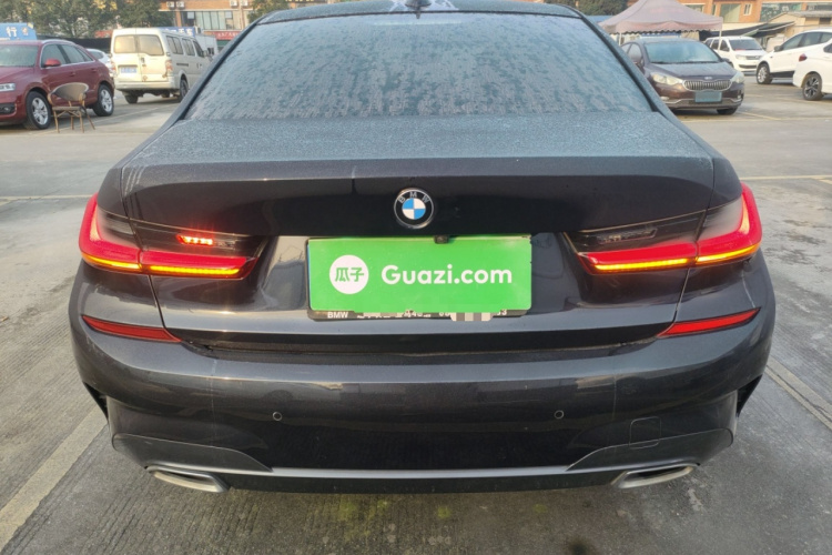 宝马3系 2020款 320Li M运动套装车身外观6