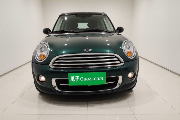 MINI Clubman 2011款 1.6L COOPER Fun车身外观2