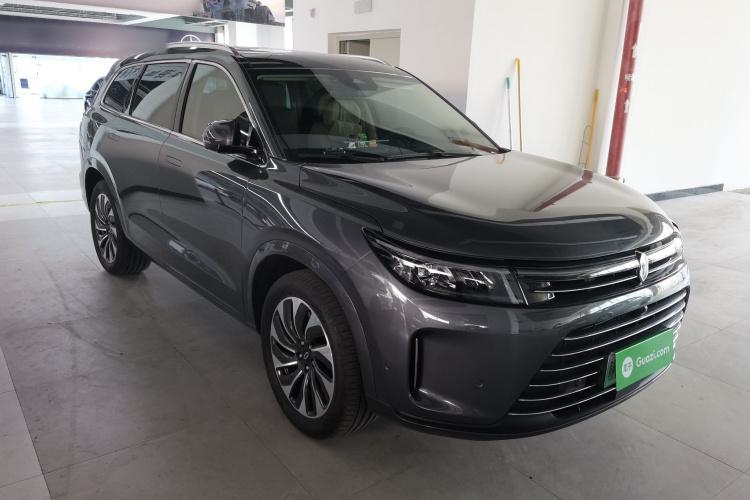 鸿蒙智行 问界M7 2022款 1.5T 四驱豪华版车身外观3