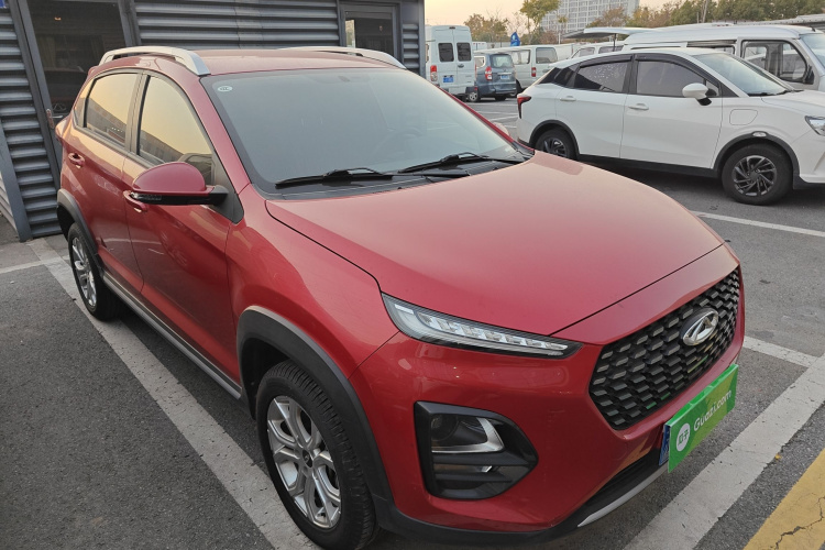 奇瑞 瑞虎3X 2021款 PLUS 1.5L CVT痛快红枣版II型车身外观3