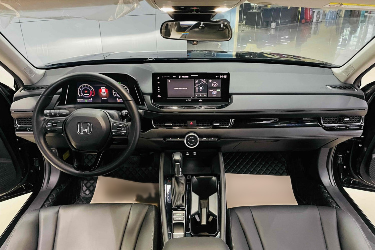 本田 英仕派 2024款 260TURBO 精英版中控内饰7007