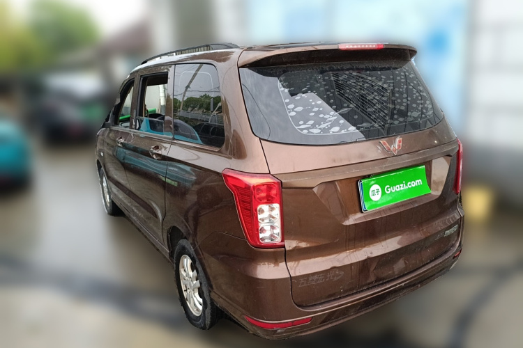 五菱汽车 五菱宏光 2019款 1.5L S标准型国VI LAR车身外观6003