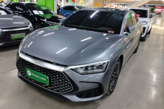 比亚迪 汉 2023款 DM-i 冠军版 121KM 尊享型