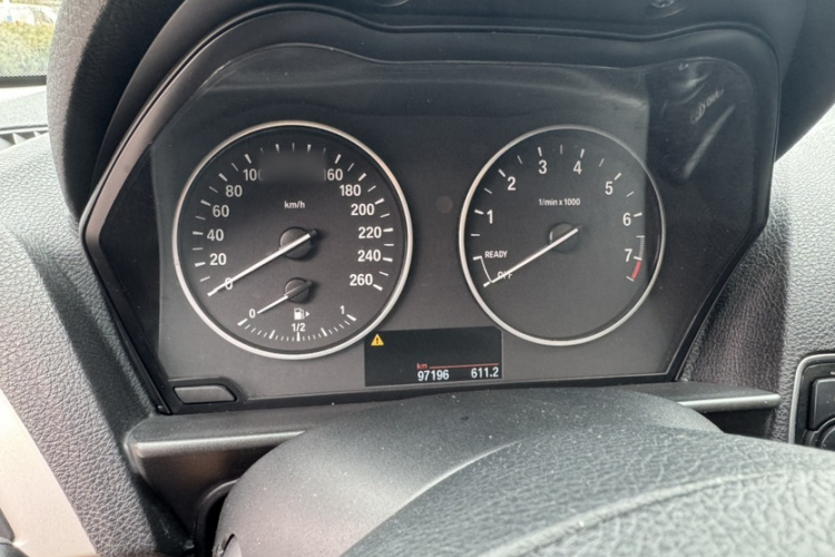 宝马1系(进口) 2013款 改款 116i 领先型中控内饰7001