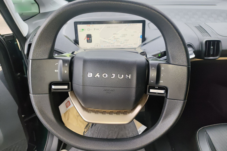 宝骏KiWi EV 2022款 设计师轻享版 三元锂中控内饰13