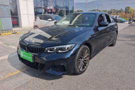 宝马3系 2022款 改款 325i M运动曜夜套装