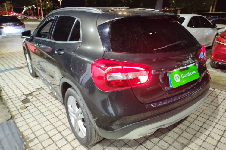 奔驰GLA 2016款 GLA 200 时尚型车身外观6003