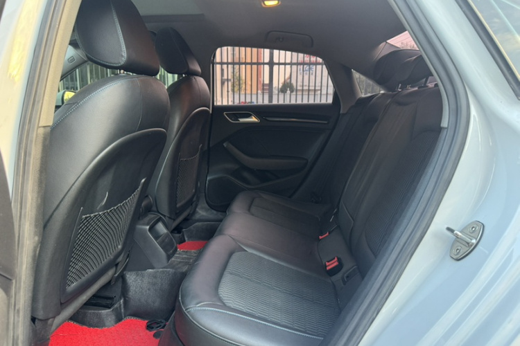 奥迪A3 2020款 Limousine 35 TFSI 时尚型 国VI中控内饰7004