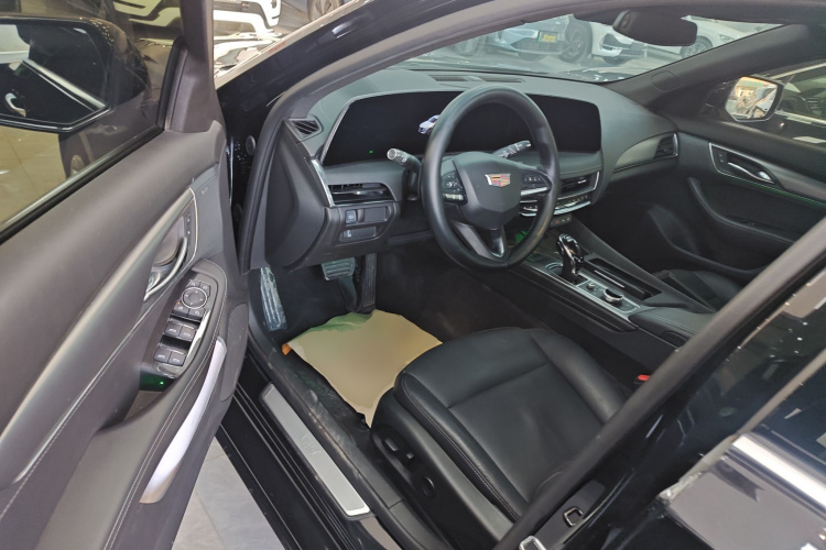 凯迪拉克CT5 2024款 28T 豪华型Pro中控内饰20