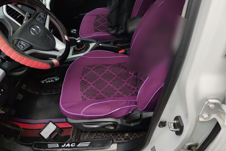 江汽集团 瑞风S3 2016款 1.5L 手动豪华智能型中控内饰19