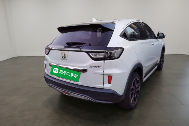 思铭 东风本田X-NV 2020款 风驰版车身外观7