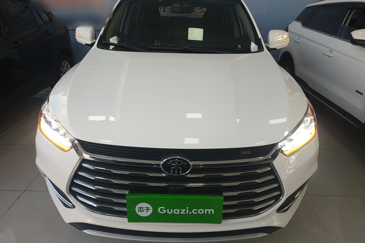 比亚迪 宋 2021款 经典版 1.5T 自动精英型车身外观2