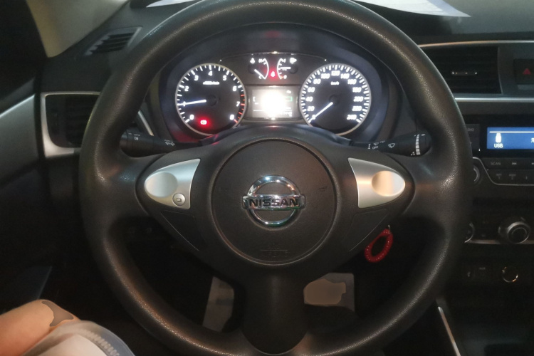 日产 轩逸 2021款 经典 1.6XE CVT专享版局部细节13