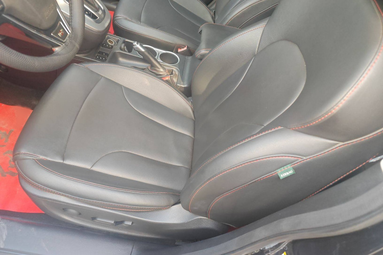 哈弗H6 2017款 红标 运动版 1.5T 自动两驱豪华型局部细节19