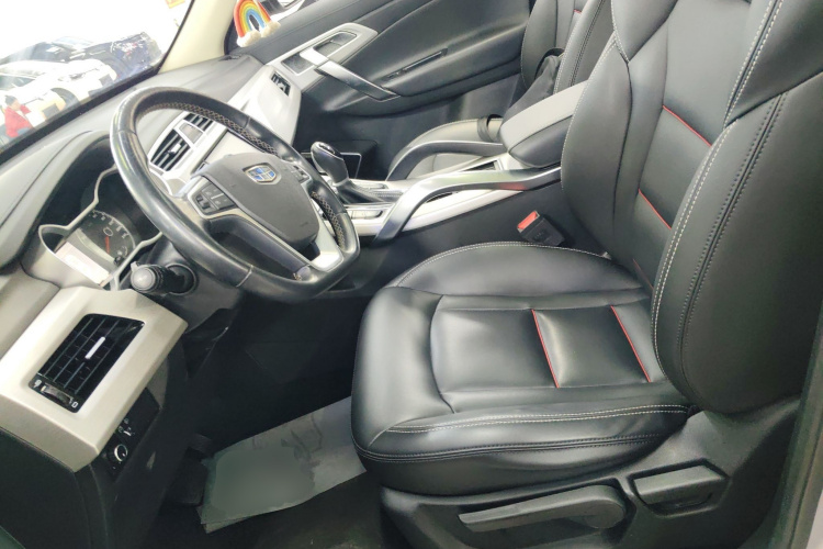 吉利汽车 博越 2018款 1.8TD 自动两驱智雅型中控内饰19