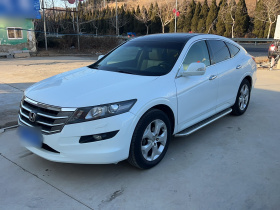 本田 歌诗图 2012款 2.4L 豪华版